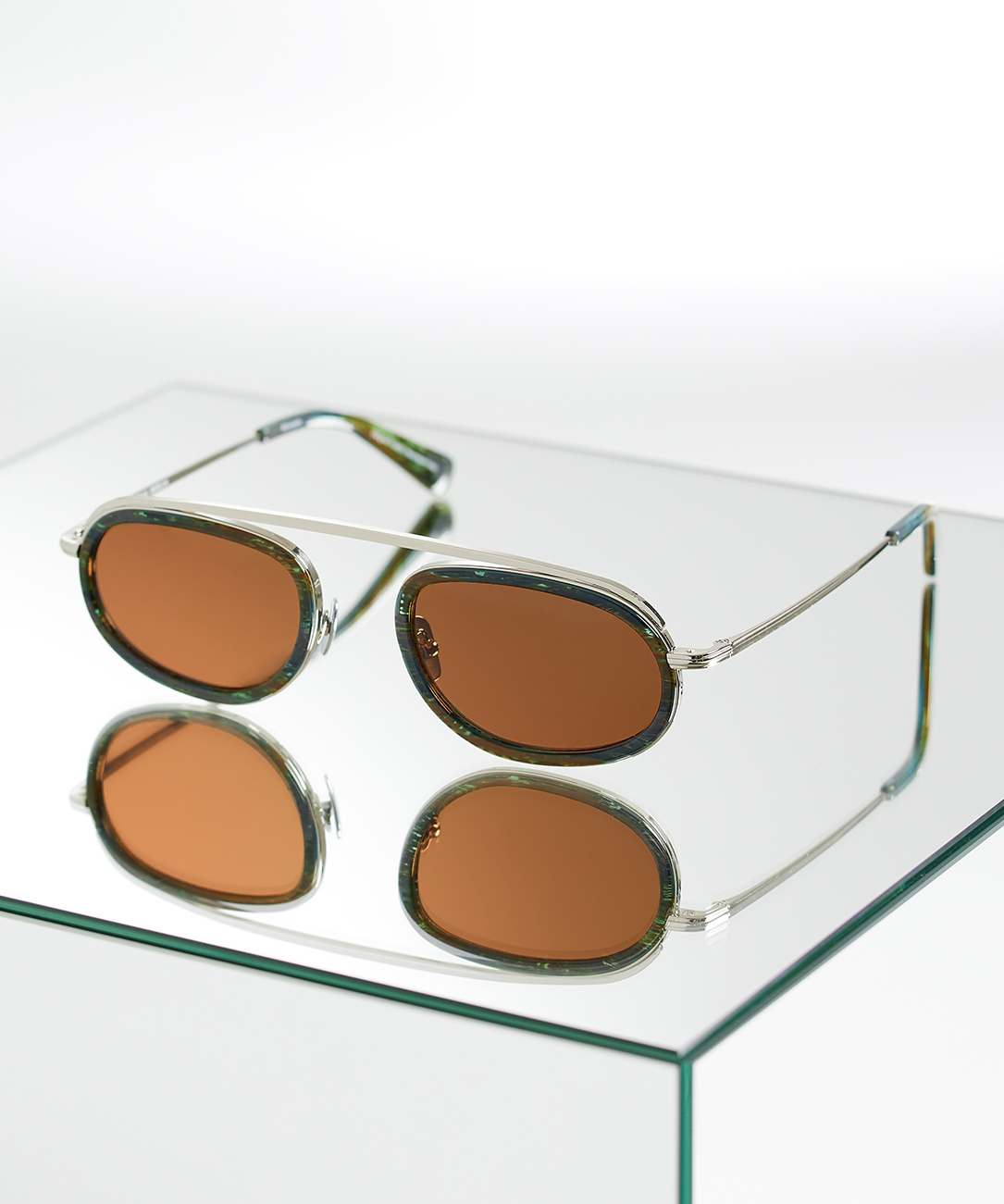 | | Sonnenbrille - Alle | Lagoon Designs Sonnenbrillen Complextro Lilienthal Preisgekrönte Brown Berlin Sonnenbrillen Silver