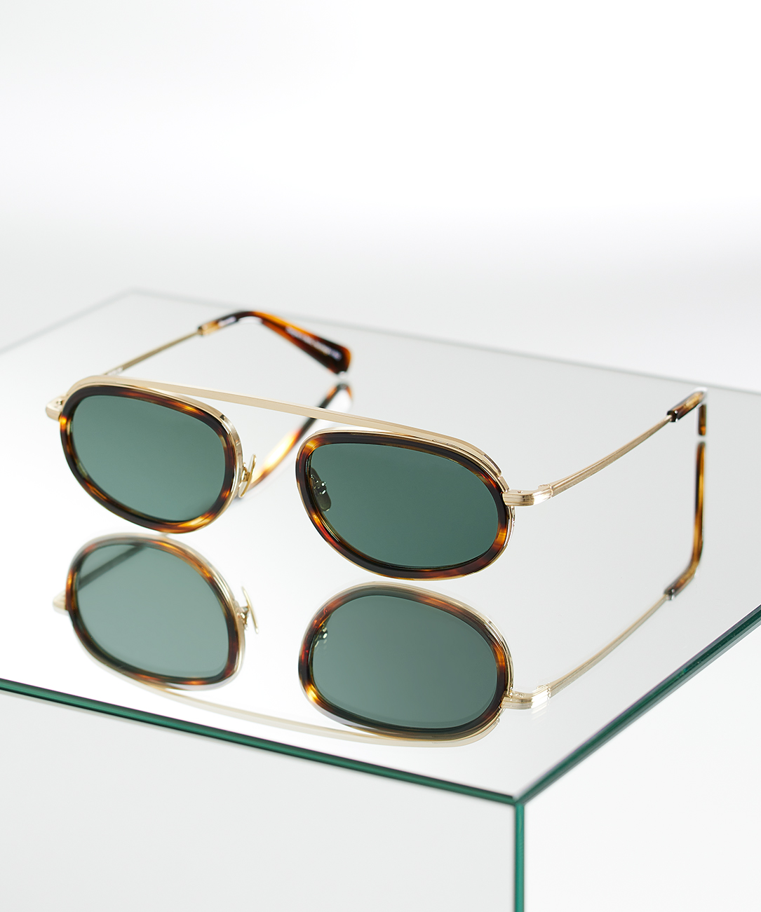 Ray-Ban RB2299 Lady Burbank 52 Green Vintage & White Sunglasses | Sunglass  Hut USA